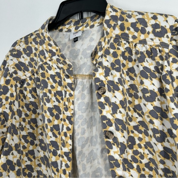 Cabi Providence Shirt Jacket Button Safari Print Size Medium #5854 - Picture 5 of 7